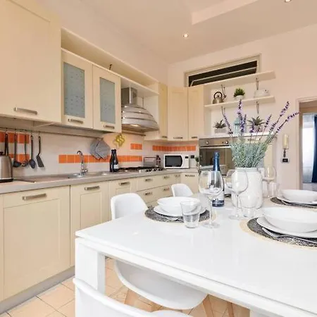 Elegant Aparment Vittorio Center Apartamento